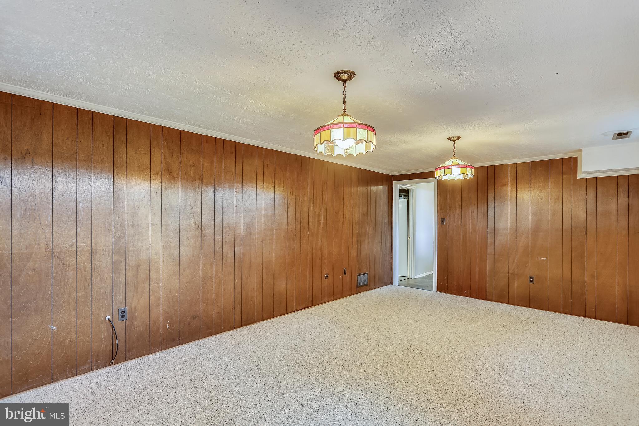 19121 Bloomfield Road Olney, MD 20832 - Photo 25 of 30