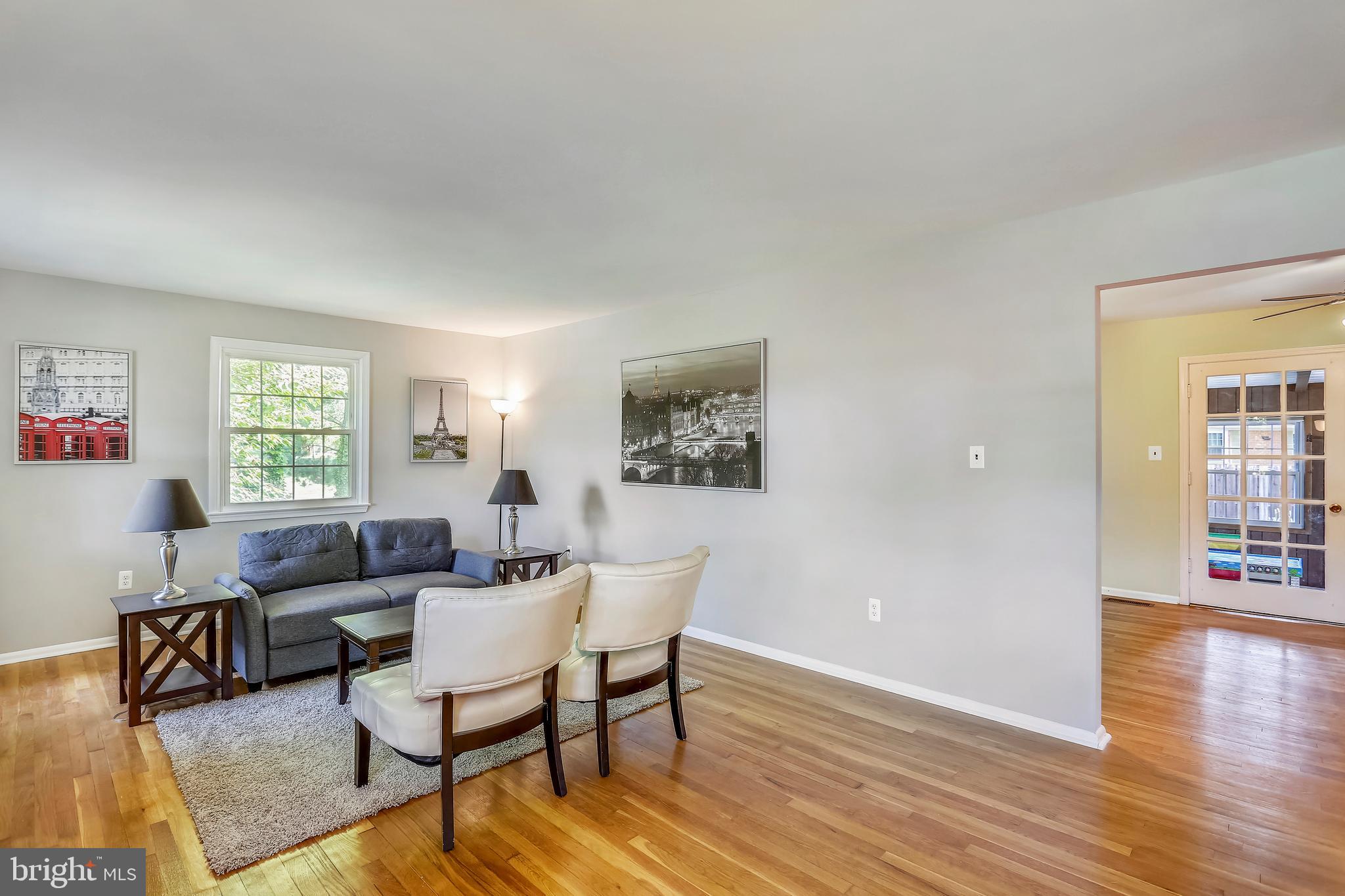 19121 Bloomfield Road Olney, MD 20832 - Photo 4 of 30