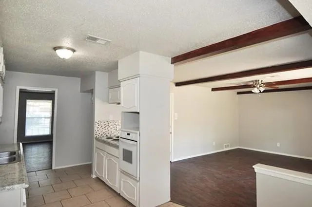 $2,095 | 3921 Olympia Street, Irving, TX 75062