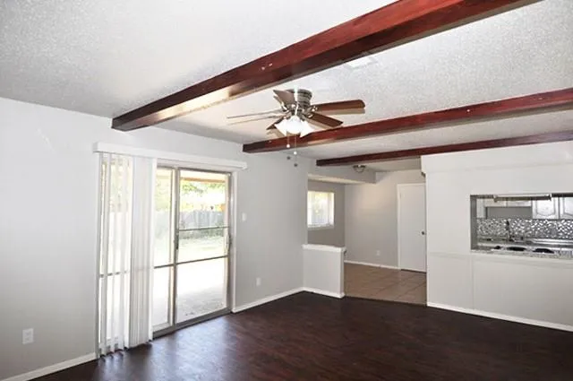 $2,095 | 3921 Olympia Street, Irving, TX 75062