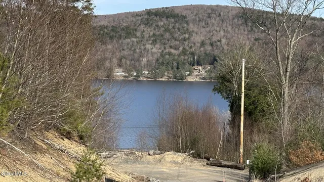 $199,900 | 48 Saratoga Avenue, Edinburg, NY 12835