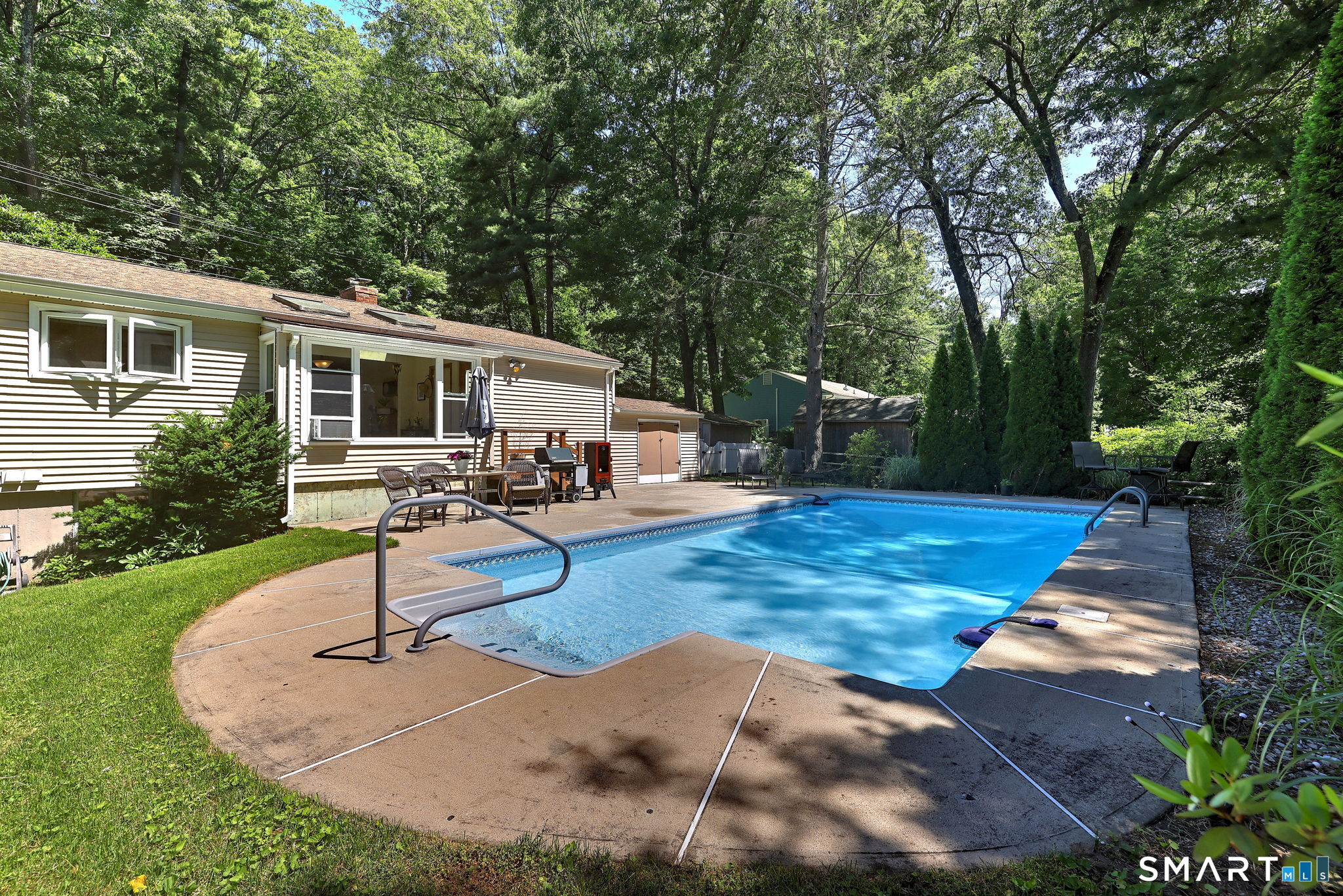 37 Deer Park Road Simsbury, CT 06089 - Photo 30 of 36