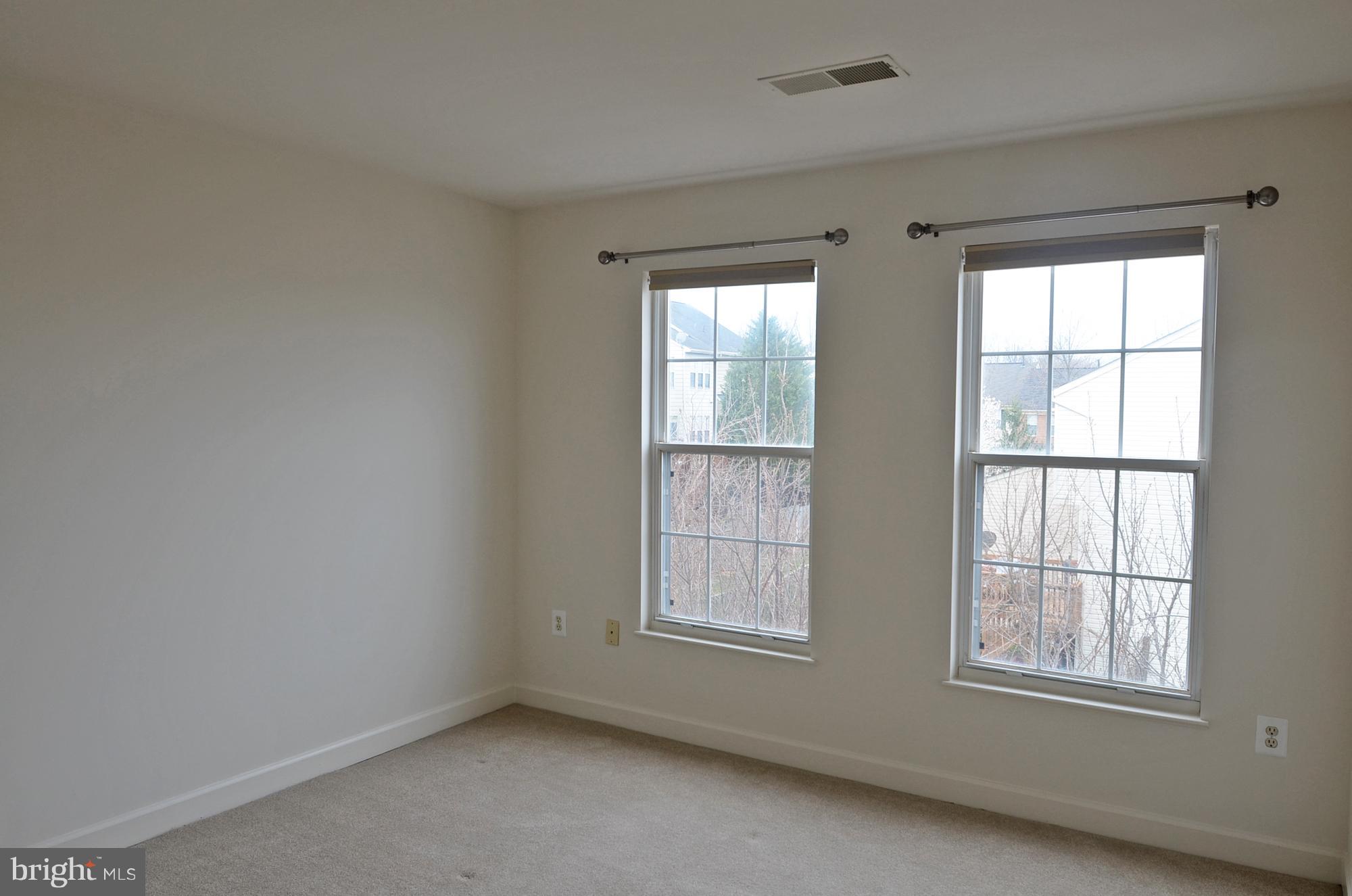 14243 Glade Spring Drive Centreville, VA 20121 - Photo 21 of 30 2 Additional Upper Level Bedrooms