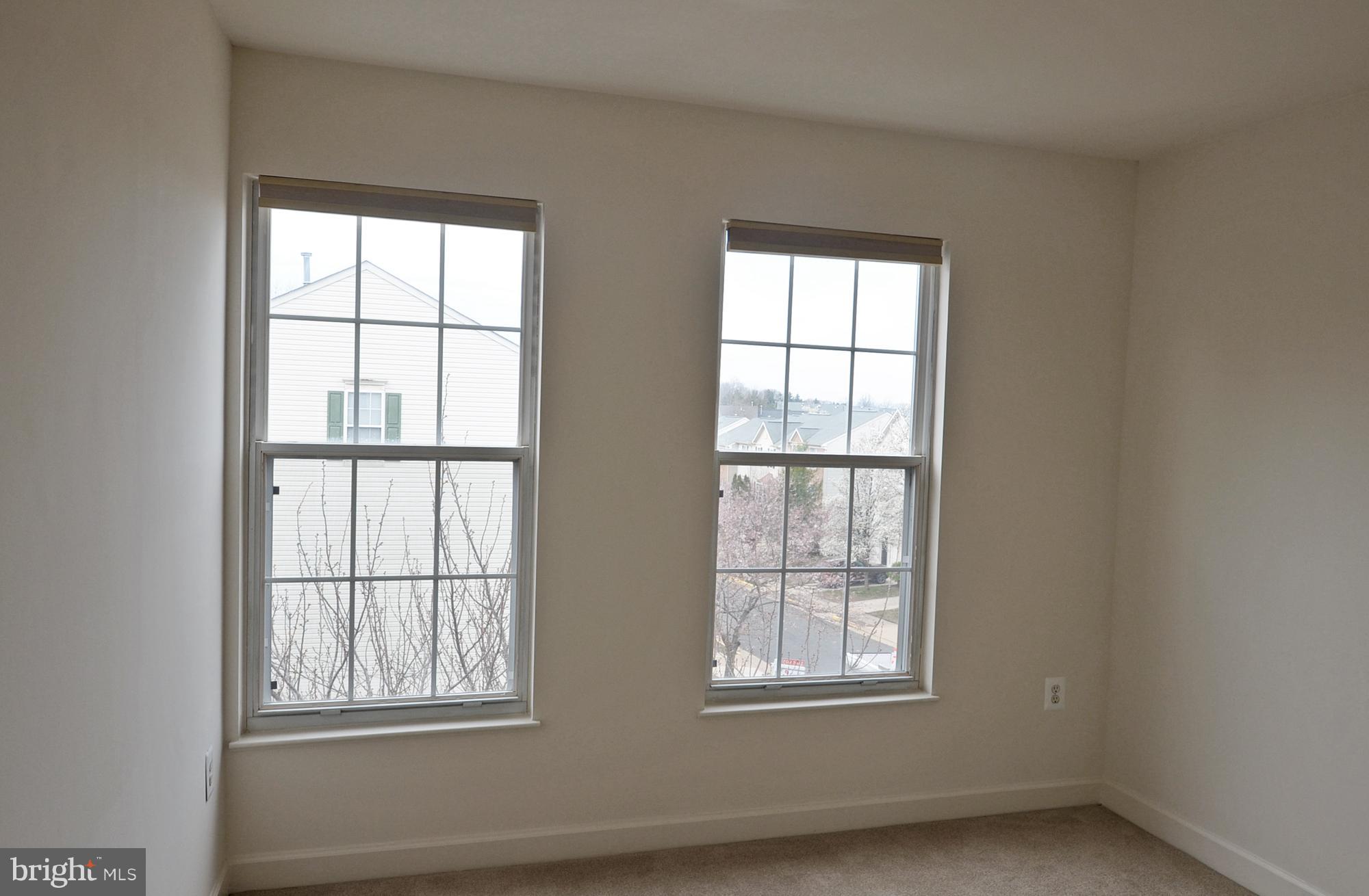 14243 Glade Spring Drive Centreville, VA 20121 - Photo 23 of 30 2 Additional Upper Level Bedrooms