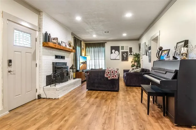 $230,000 | 603 West Center Street, Dequincy, LA 70633