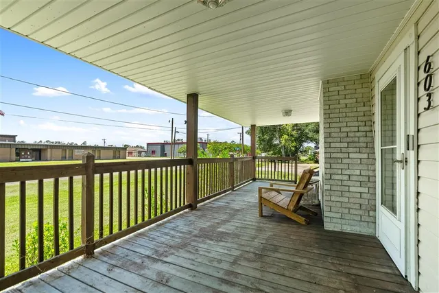 $230,000 | 603 West Center Street, Dequincy, LA 70633