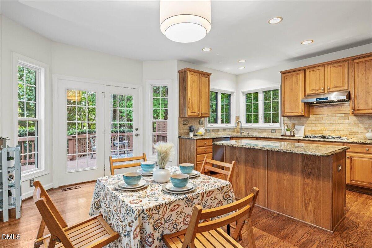 10600 Charlesgate Court Raleigh, NC 27614 - Photo 14 of 47 Breakfast nook
