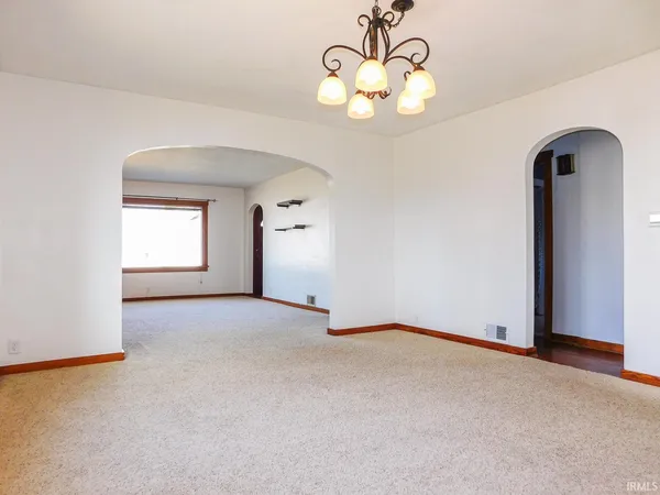 $220,000 | 3286 Highway 124, Bluffton, IN 46714