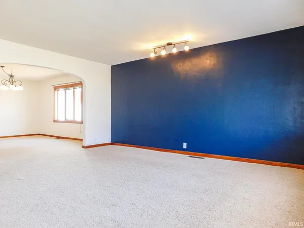 $220,000 | 3286 Highway 124, Bluffton, IN 46714