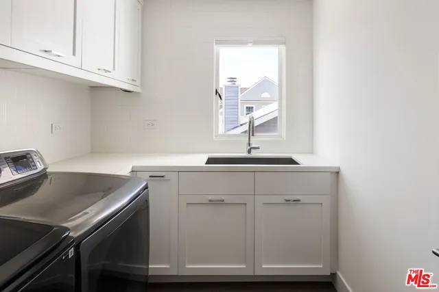 $14,995 | 4525 Melbourne Avenue, Los Angeles, CA 90027