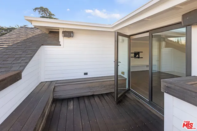 $14,995 | 4525 Melbourne Avenue, Los Angeles, CA 90027