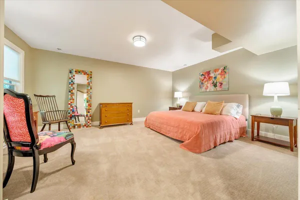 $995,000 | 80 Oriskany Square, Eagle Rock, VA 24085