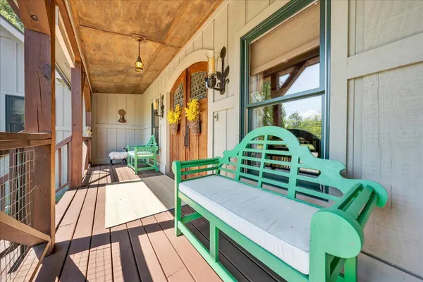 $995,000 | 80 Oriskany Square, Eagle Rock, VA 24085