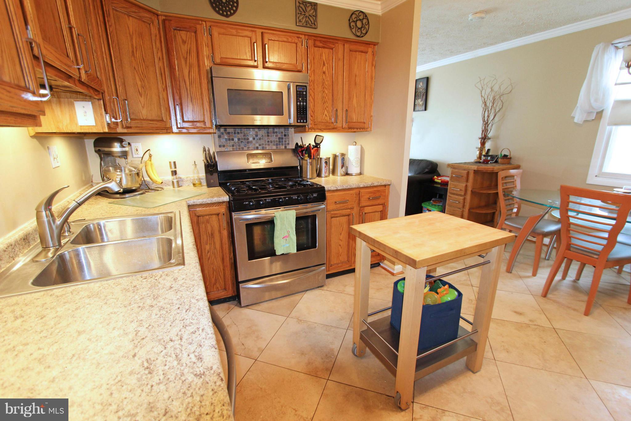 1908 Hanson Road Edgewood, MD 21040 - Photo 5 of 25 Kitchen