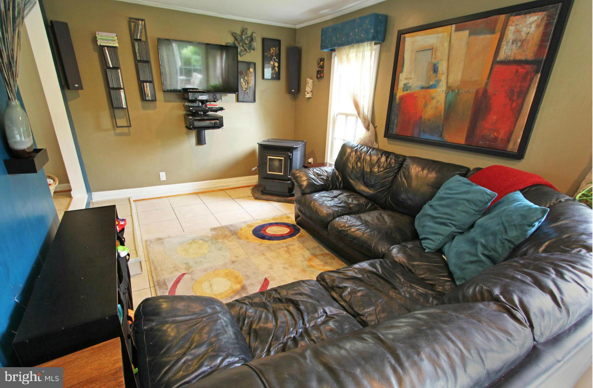 1908 Hanson Road Edgewood, MD 21040 - Photo 8 of 25 Family Room