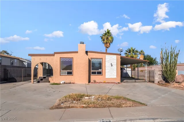 $1,620 | 4790 Fuentes Way, Las Vegas, NV 89121