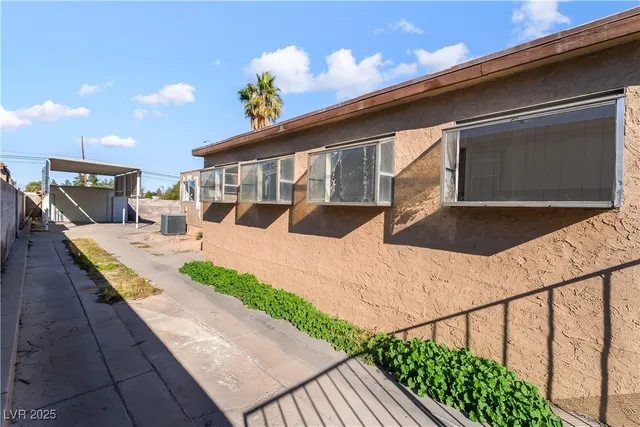 $1,620 | 4790 Fuentes Way, Las Vegas, NV 89121