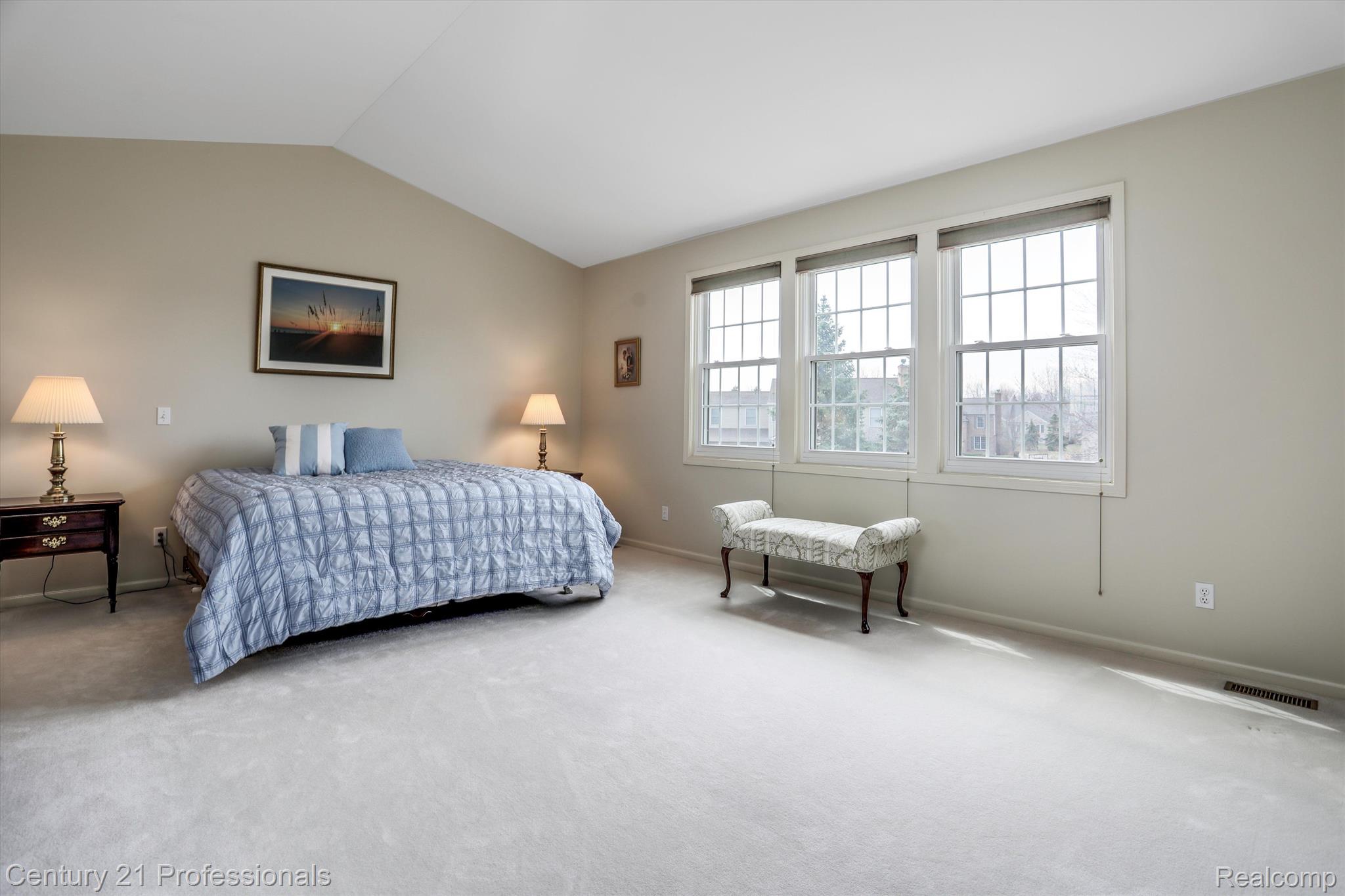 737 Caribou Court Rochester, MI 48307 - Photo 27 of 39 Gallery Image 27