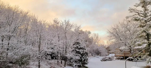 $2,000 | 607 Tamarack Drive West, West Bend, WI 53095