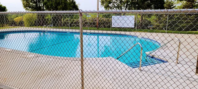 $2,000 | 607 Tamarack Drive West, West Bend, WI 53095