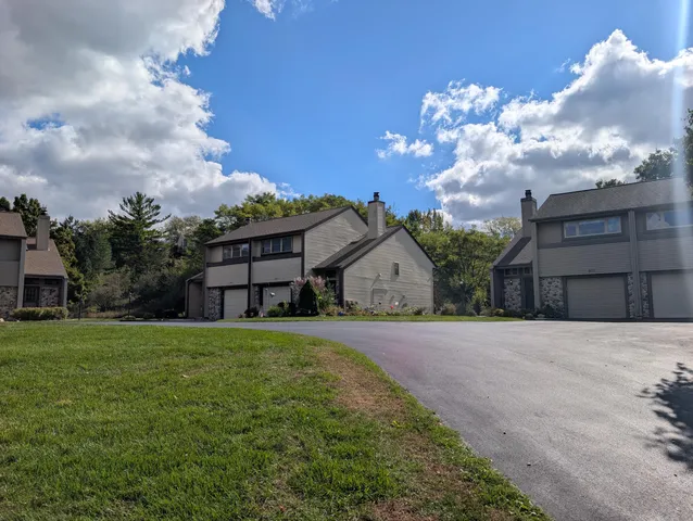 $2,000 | 607 Tamarack Drive West, West Bend, WI 53095