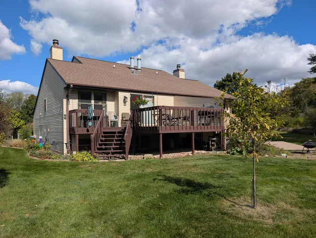 $2,000 | 607 Tamarack Drive West, West Bend, WI 53095