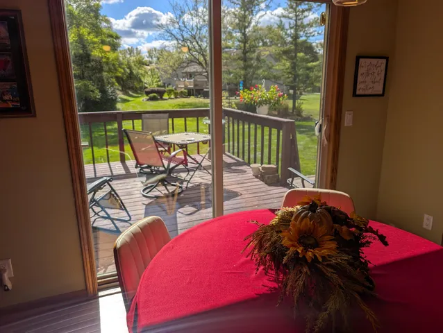 $2,000 | 607 Tamarack Drive West, West Bend, WI 53095