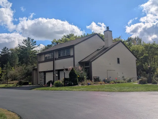 $2,000 | 607 Tamarack Drive West, West Bend, WI 53095