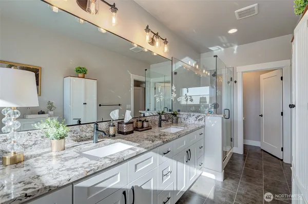 $729,000 | 2007 Westhaven, Wenatchee, WA 98801