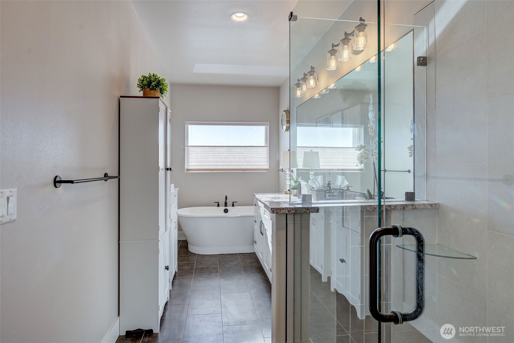 2007 Westhaven Wenatchee, WA 98801 - Photo 27 of 40