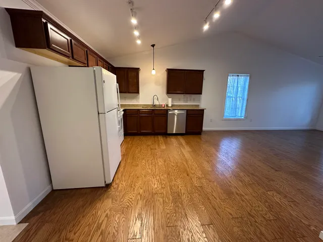 $320,000 | 28 Owens Drive, Unit 94, Swanzey, NH 03446