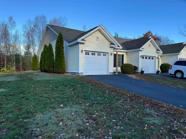 $320,000 | 28 Owens Drive, Unit 94, Swanzey, NH 03446