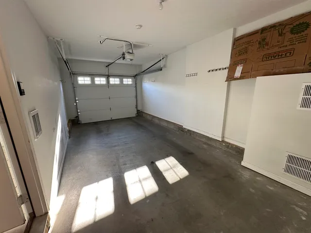 $320,000 | 28 Owens Drive, Unit 94, Swanzey, NH 03446