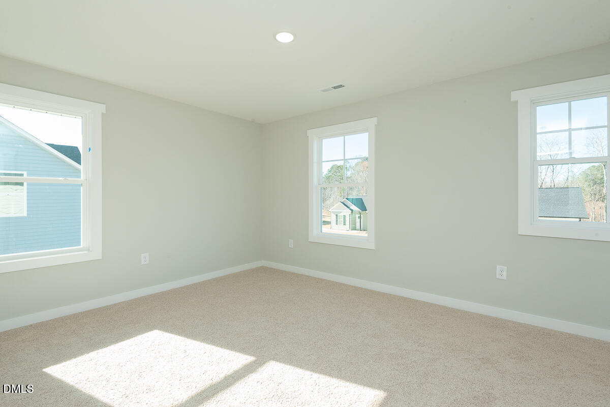 559 Pinnix Road Burlington, NC 27217 - Photo 12 of 24 20260305183241633526000000-o