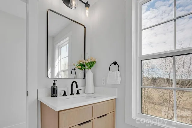 a view of a room with an empty space