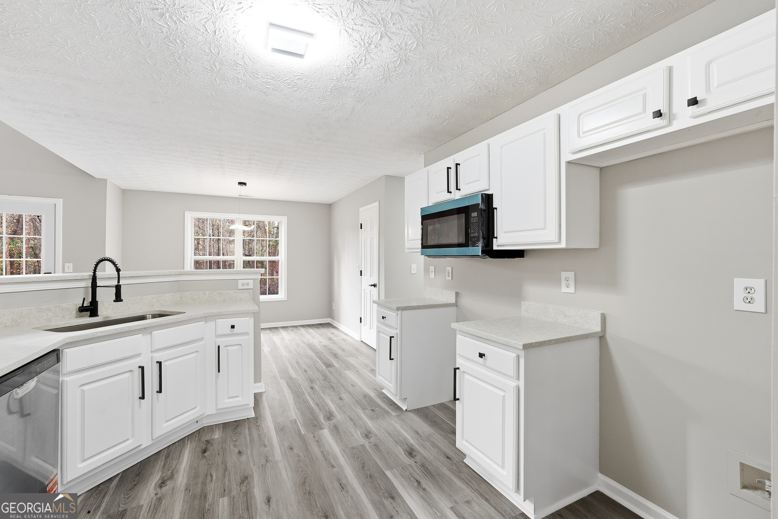 3731 Rainover Drive Decatur, GA 30034 - Photo 8 of 28