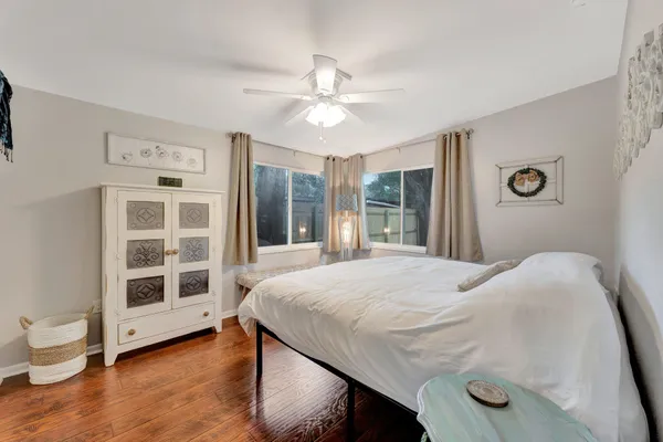 $435,000 | 1555 Shirley Place, Largo, FL 33770