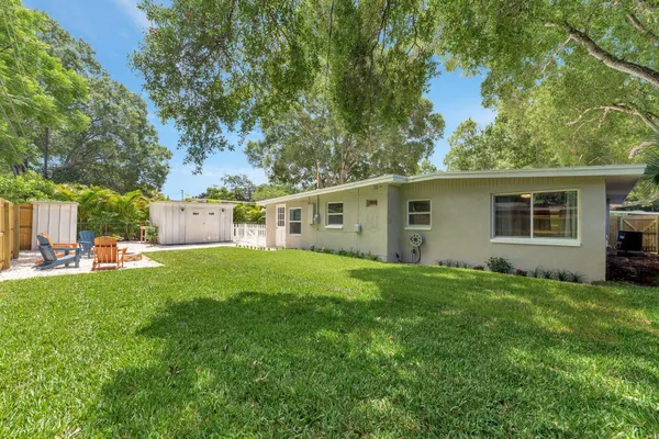 $435,000 | 1555 Shirley Place, Largo, FL 33770