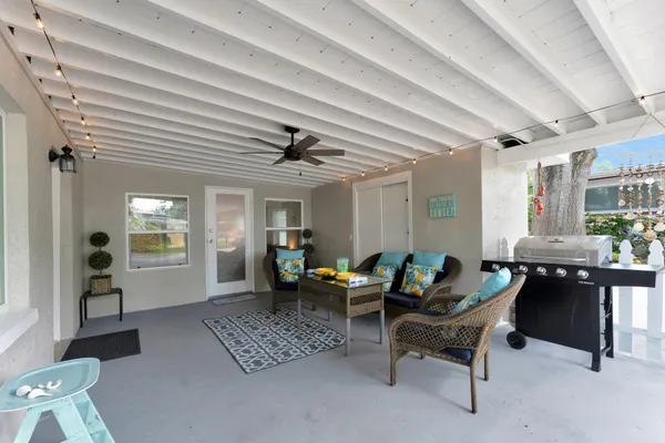 $435,000 | 1555 Shirley Place, Largo, FL 33770