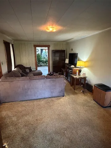 $239,000 | 2021 Highway 26, Endicott, NY 13760