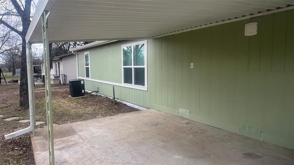 3725 Colina Lane Waco, TX 76705 - Photo 18 of 30 a view of a house with a porch