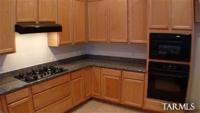 13263 North Risky Drive Tucson, AZ 85755 - Photo 8 of 15