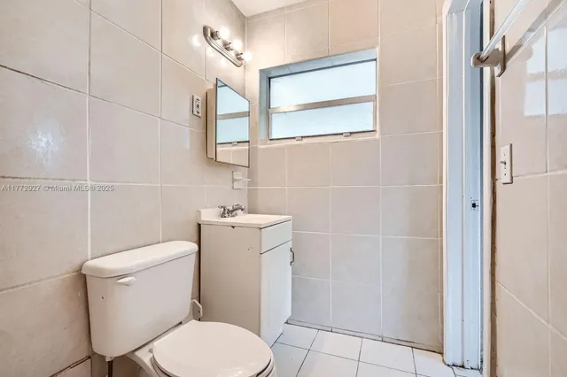 $437,000 | 2440 Northwest 208th Street, Miami Gardens, FL 33056