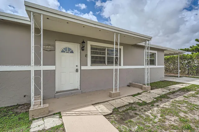 $437,000 | 2440 Northwest 208th Street, Miami Gardens, FL 33056
