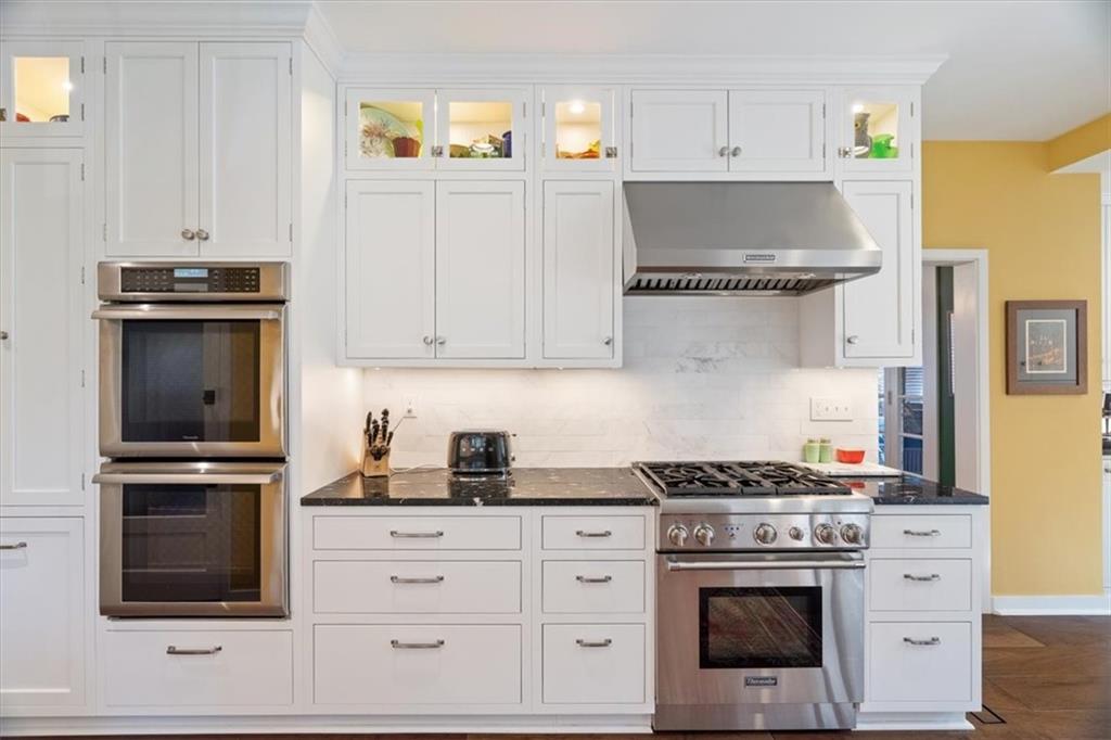 6630 Kinsman Road Pittsburgh, PA 15217 - Photo 11 of 49 Gallery Image 11
