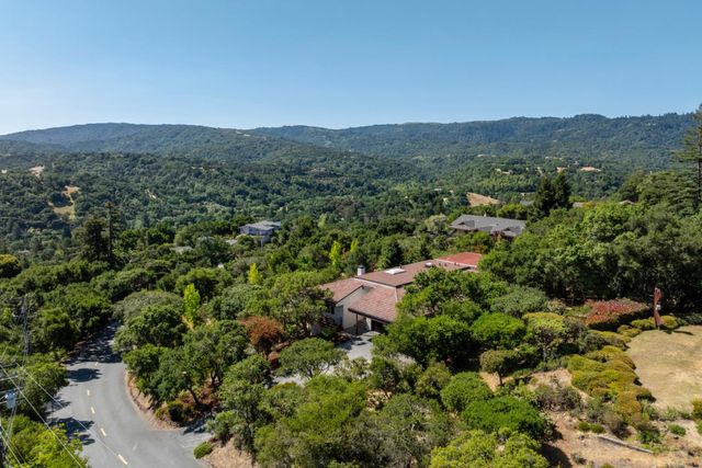 $6,700,000 | 165 Golden Oak Drive, Portola Valley, CA 94028