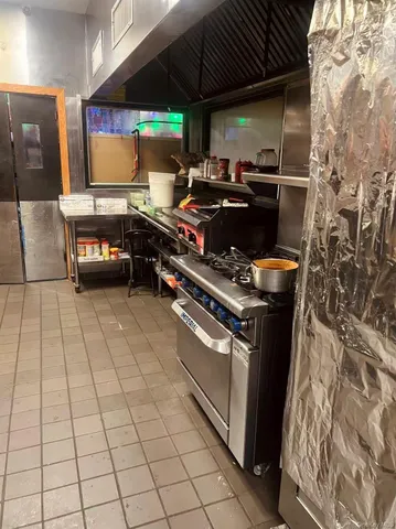 $1,190,000 | 124-04 Jamaica Avenue | Richmond Hill