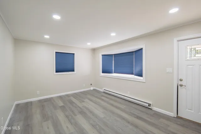 $309,000 | 11 Luella Road, Colonie, NY 12110