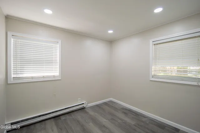 $309,000 | 11 Luella Road, Colonie, NY 12110