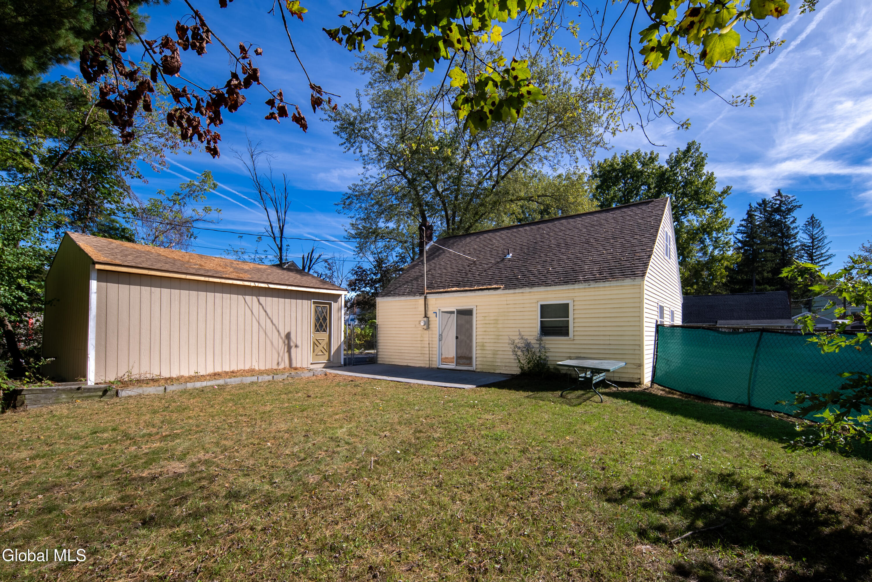 11 Luella Road Colonie, NY 12110 - Photo 31 of 38 031